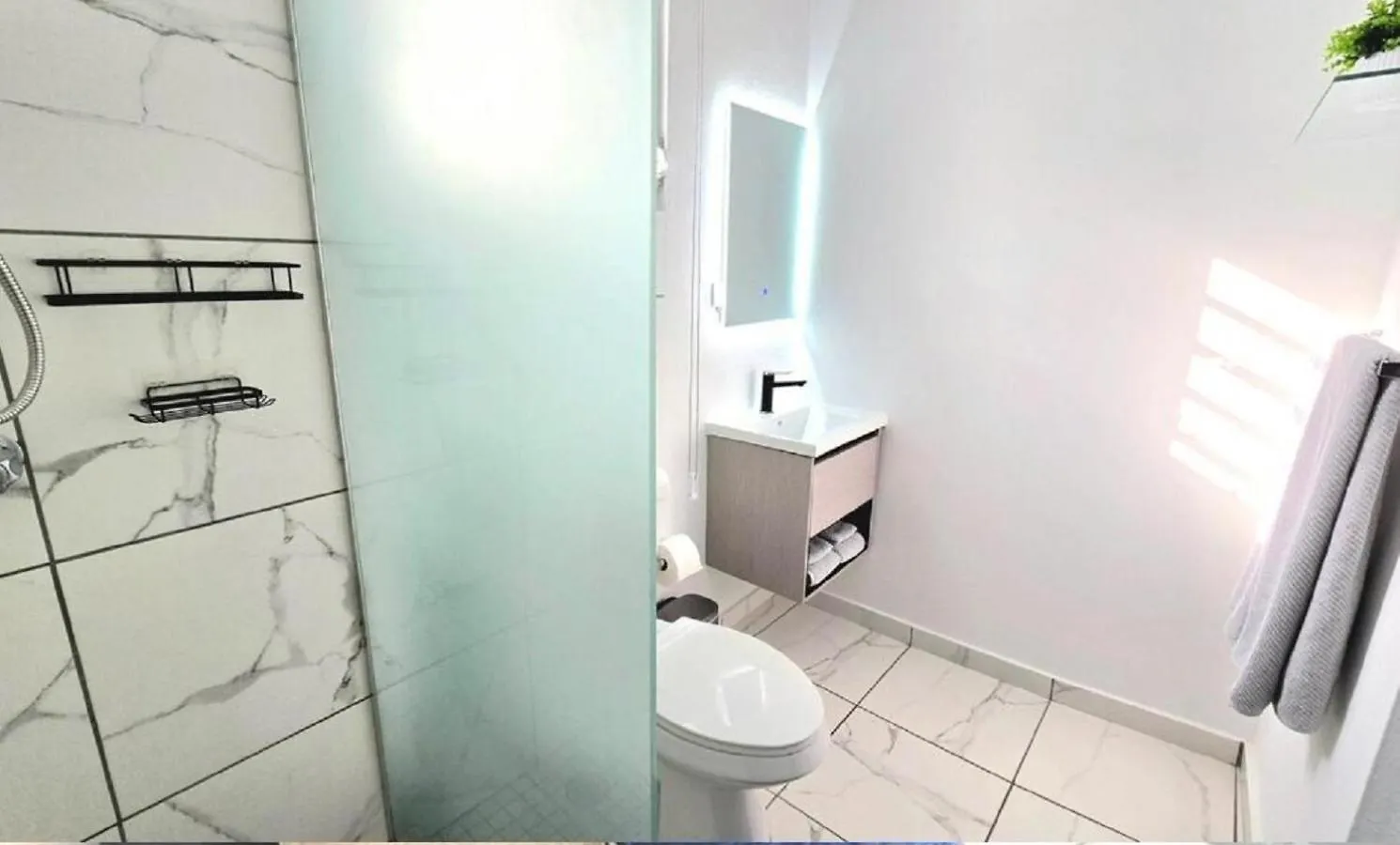 Humacao - Apart, Super Central, Ac, Tv, Wifi, Fully Equipped
